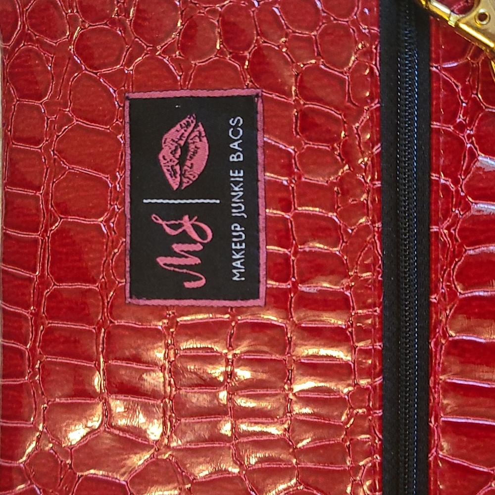 Makeup Junkie Bag View 2